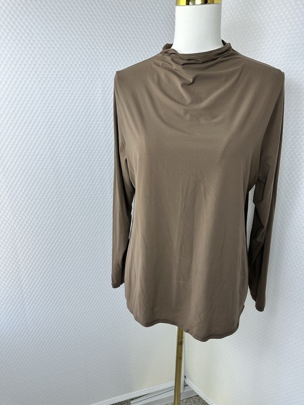 SKIMS SOFT SMOOTHING TURTLENECK Layering TOP Light Brown 4x 26/28